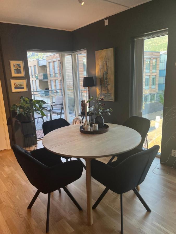 Modern Apartment - Amazing Terrace And Fjord View, Close To City Center Берген Экстерьер фото